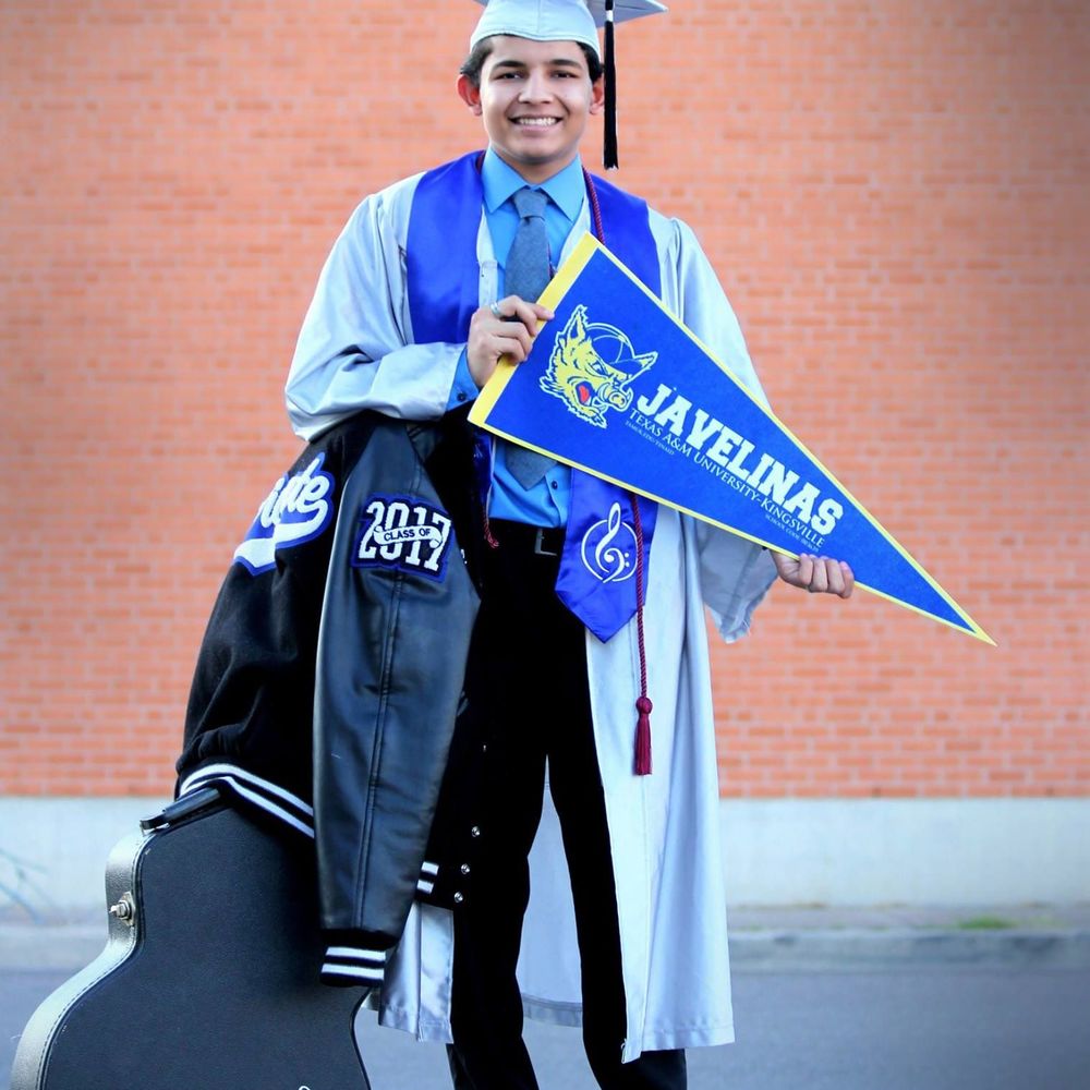 Meet your Posher, Vicky