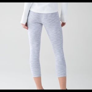 Lululemon Wunder Under Crop III