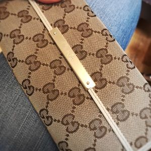 Authentic Gucci wallet