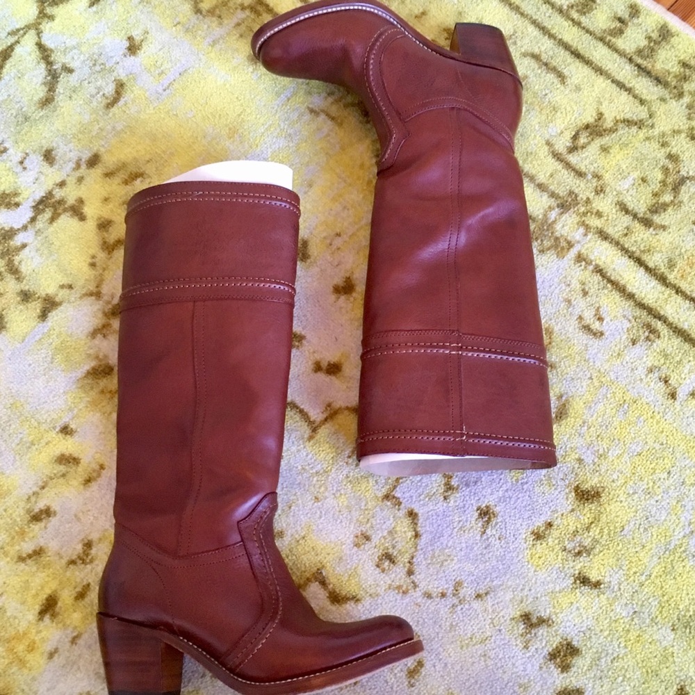 FRYE Jane 14L boot Redwood Pebbled Full Grain