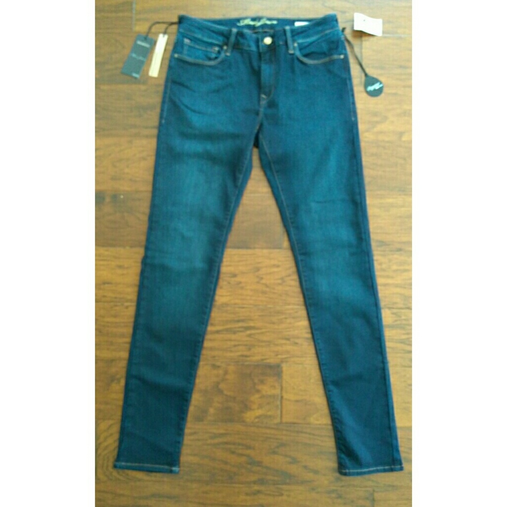 NWT Mavi super skinny Adriana jeans