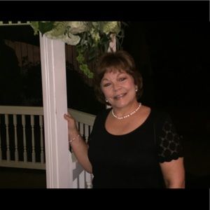 Meet your Posher, Cassandra