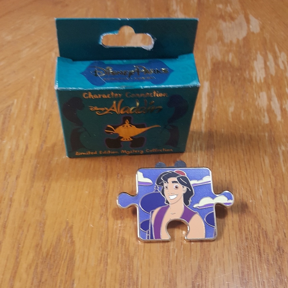 Disney Aladdin puzzle pin, Aladdin