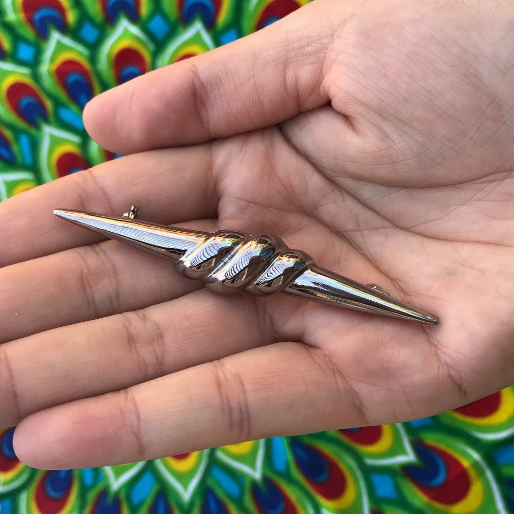 Vintage Double-pointed Brooch