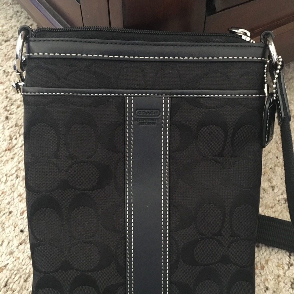 Coach purse (cross body style)