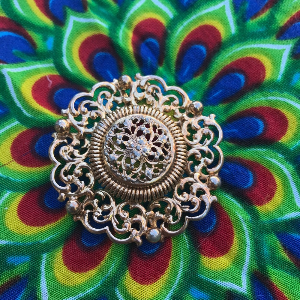 Vintage gold brooch