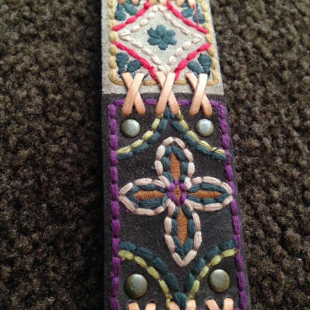 🌟SOLD🌟 Aura by woman from wrangler belt
