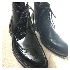 Men's size 10.5 Steve Madden leather boots