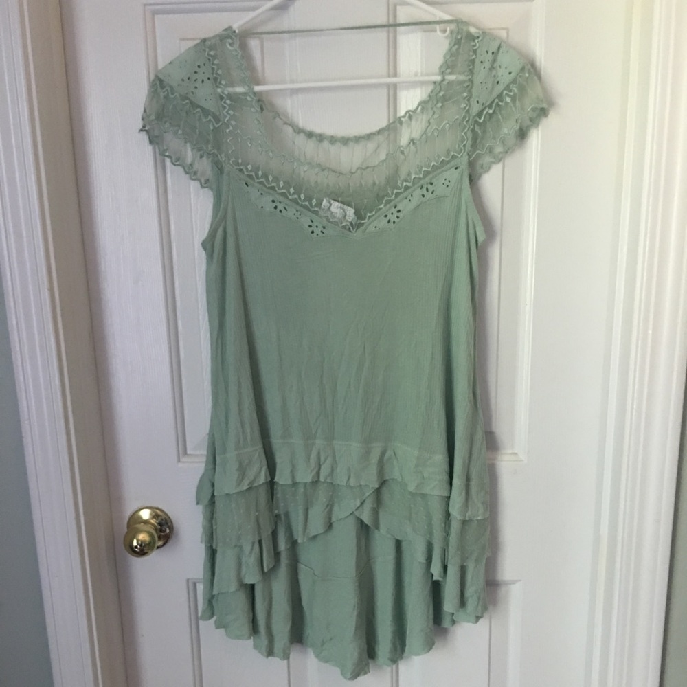 Free people flowy top