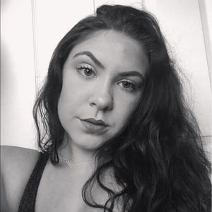 Meet your Posher, Mikaila