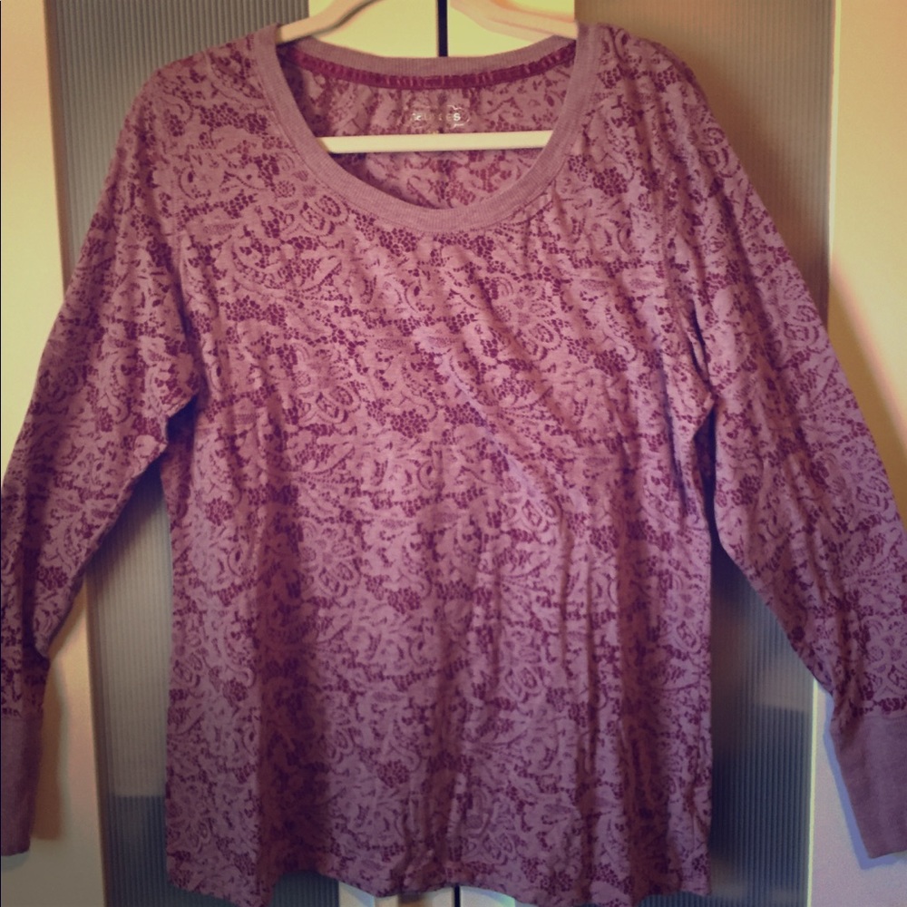 Burnout long sleeve fall top!