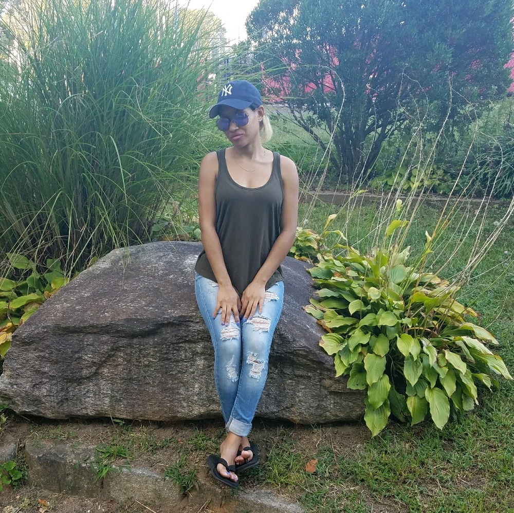 Meet your Posher, Chamelly