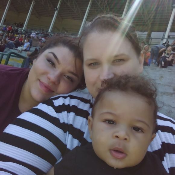 Meet your Posher, Rachel - Picture 1 of 1