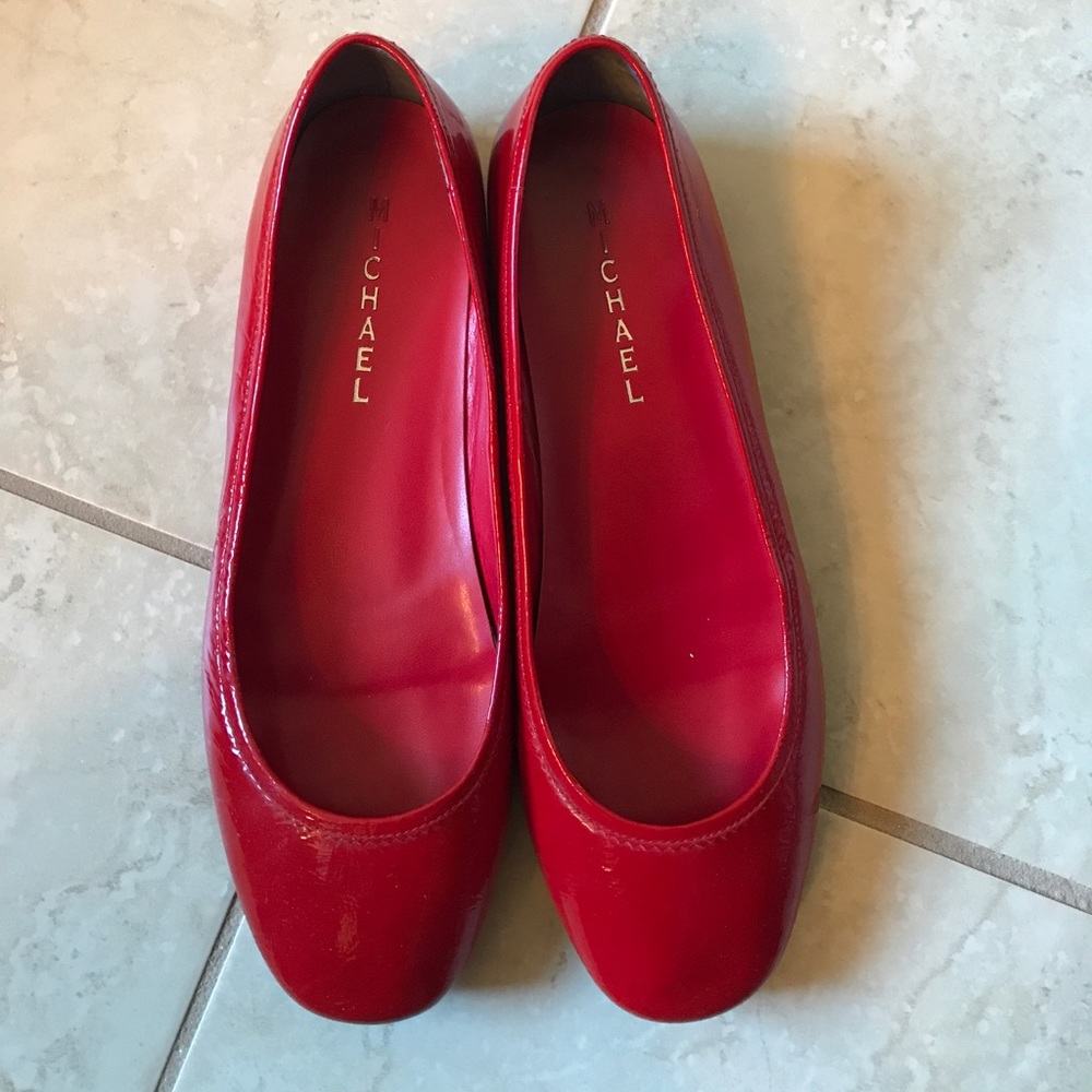 Red flats - Picture 2 of 3