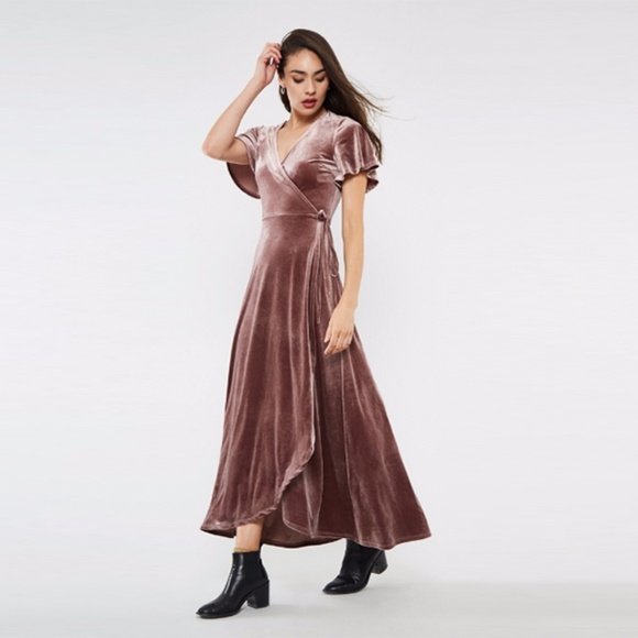 ✨JUST IN✨ Velvet maxi real wrap dress - Mauve - Picture 4 of 7