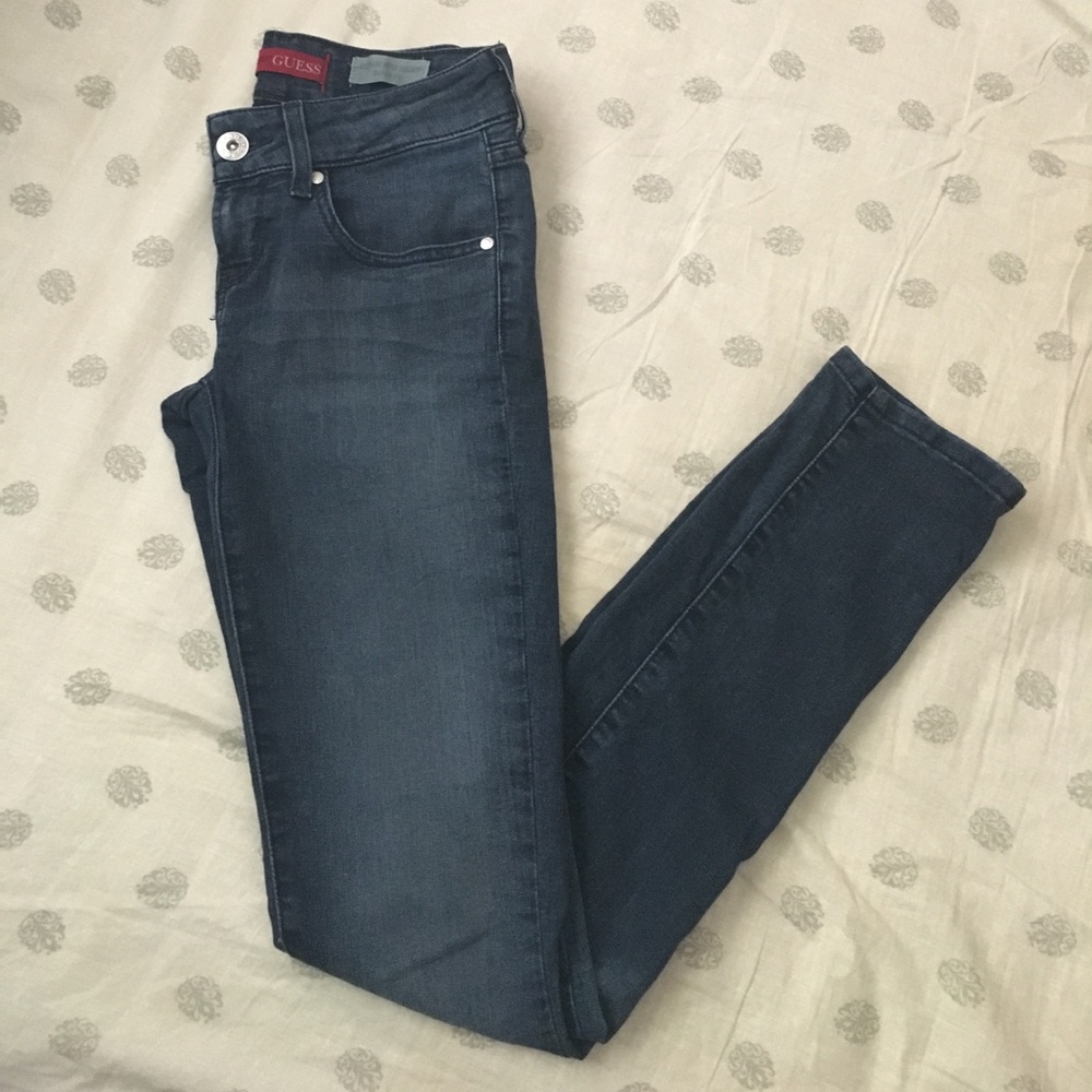 Guess medium rise skinny Sarah Fit jeans