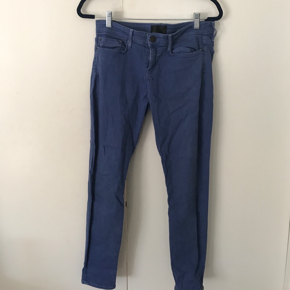 blue skinny jeans