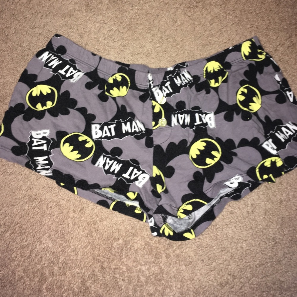 Bat 🦇 man sleep short