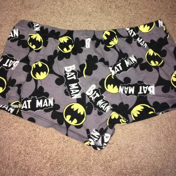 Bat 🦇 man sleep short - Picture 3 of 3