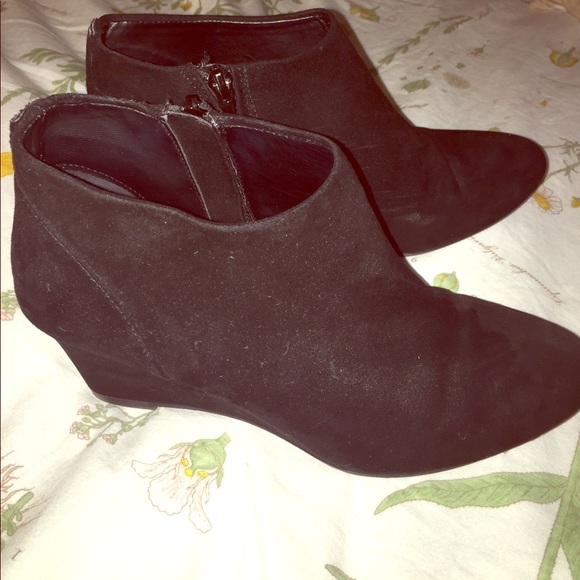 Forever 21 Black Suede Booties - Picture 1 of 2