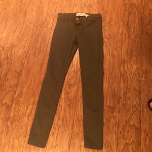 Olive hollister jeans