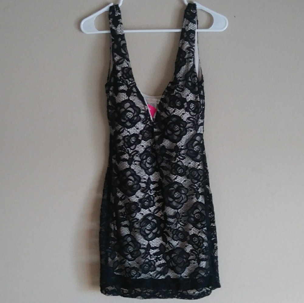 Lace dress