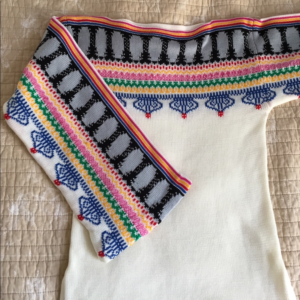 Vtg 70s colorful bell sleeve white cream sweater