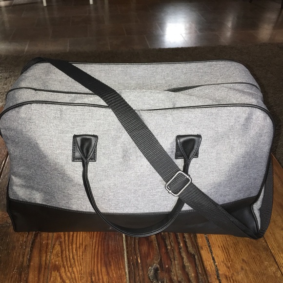 john varvatos travel bag