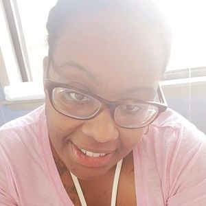 Meet your Posher, Alisha