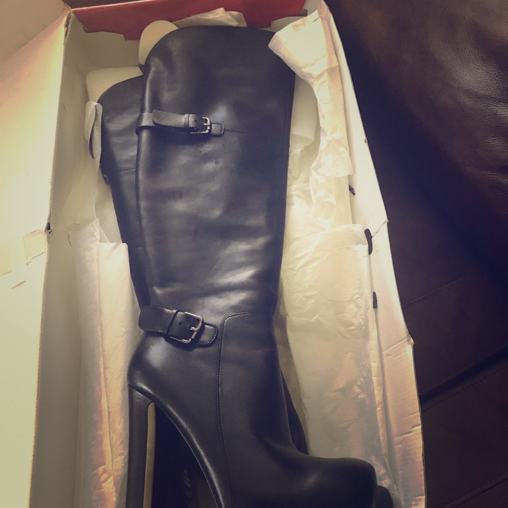 Guess over the knee boots