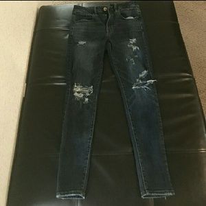 American Eagle High Waisted Jeans