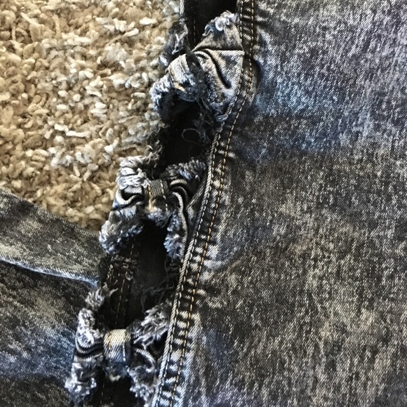 Bow knot jeans, blackish gray, Junior size 11 - Picture 2 of 4