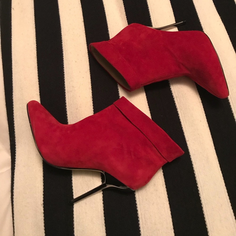 Ankle bootie