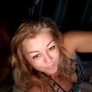 Meet your Posher, Alita