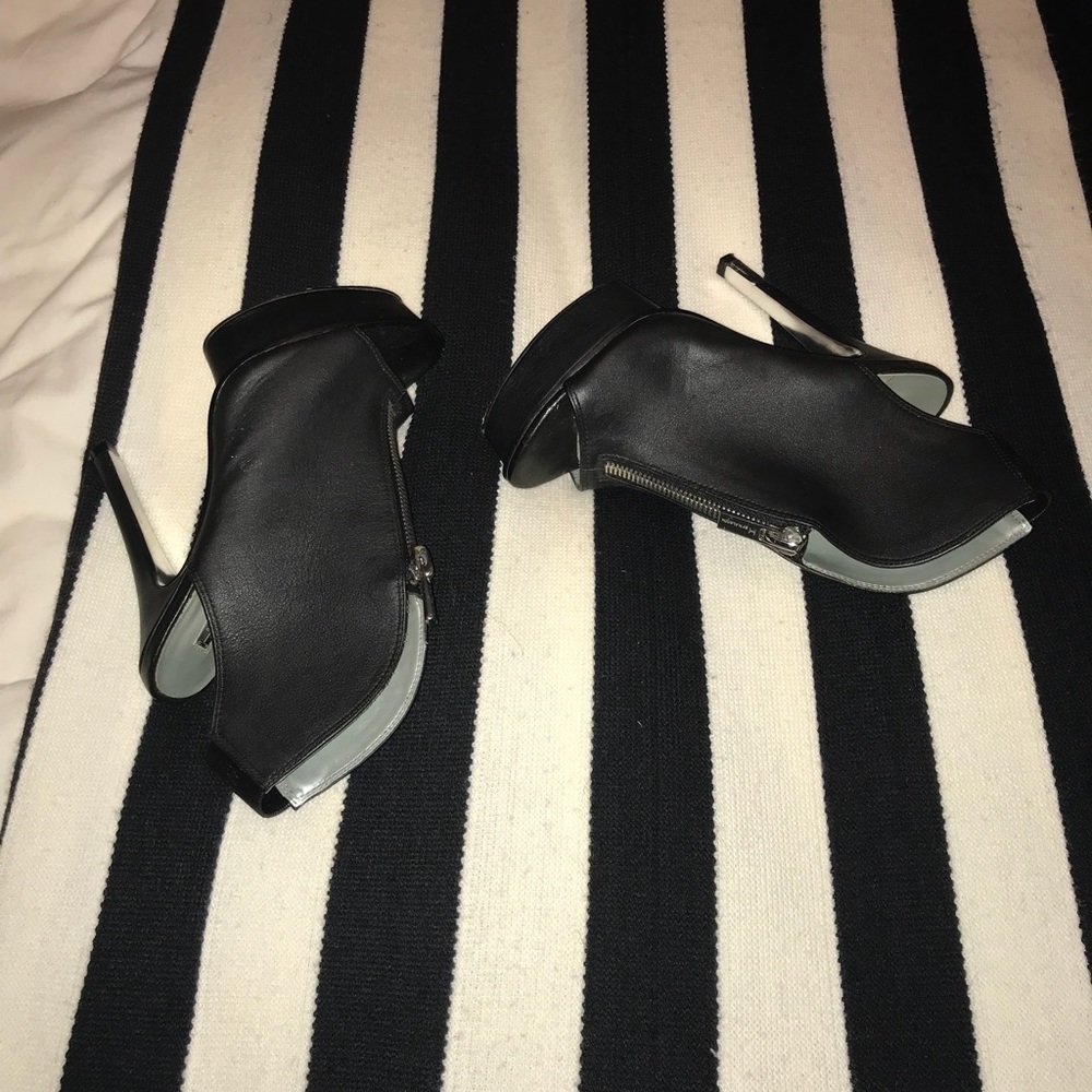 Peep toe ankle bootie