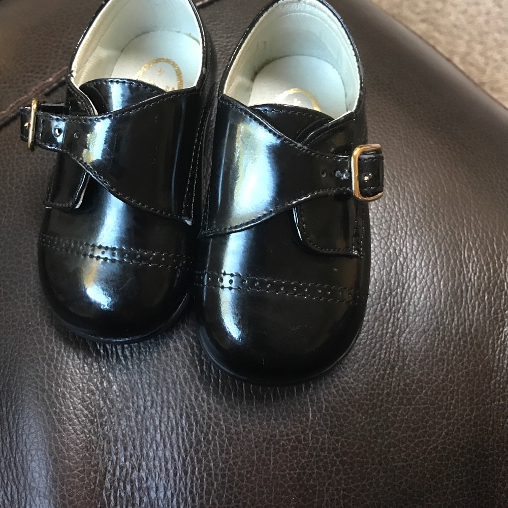 Josmo black toddler dress shoe