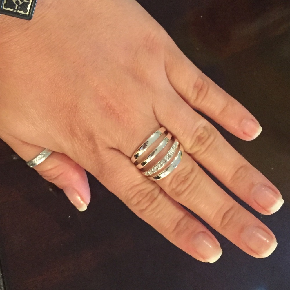 Yanbal international jewelry