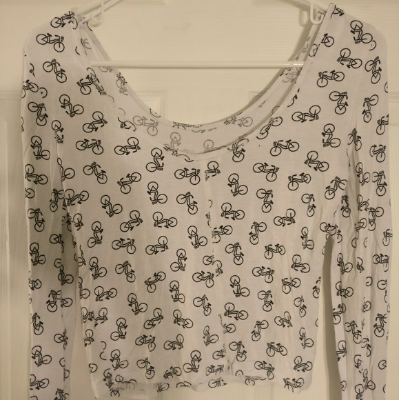 Long sleeve white crop top - Picture 2 of 3