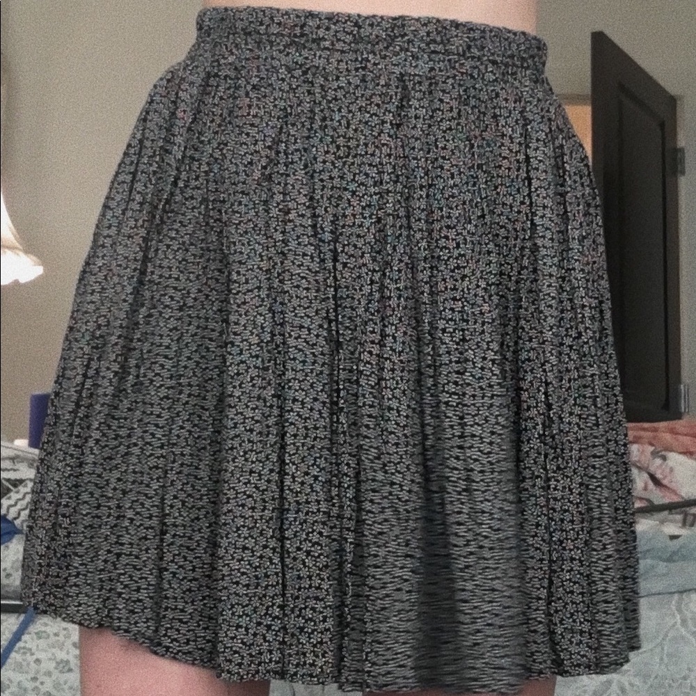 Brandy Melville, floral skirt