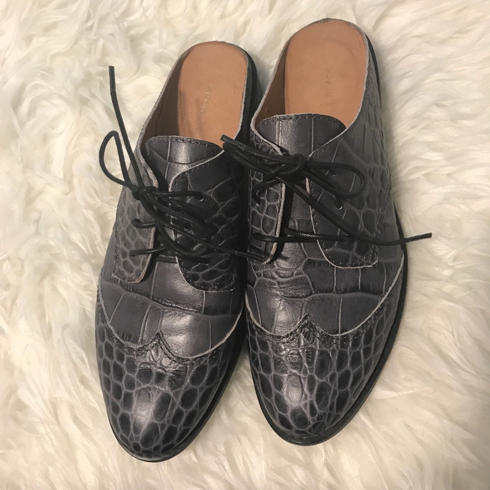 Like New Anthropologie slip-on lace-up oxfords