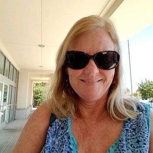 Meet your Posher, Teresa