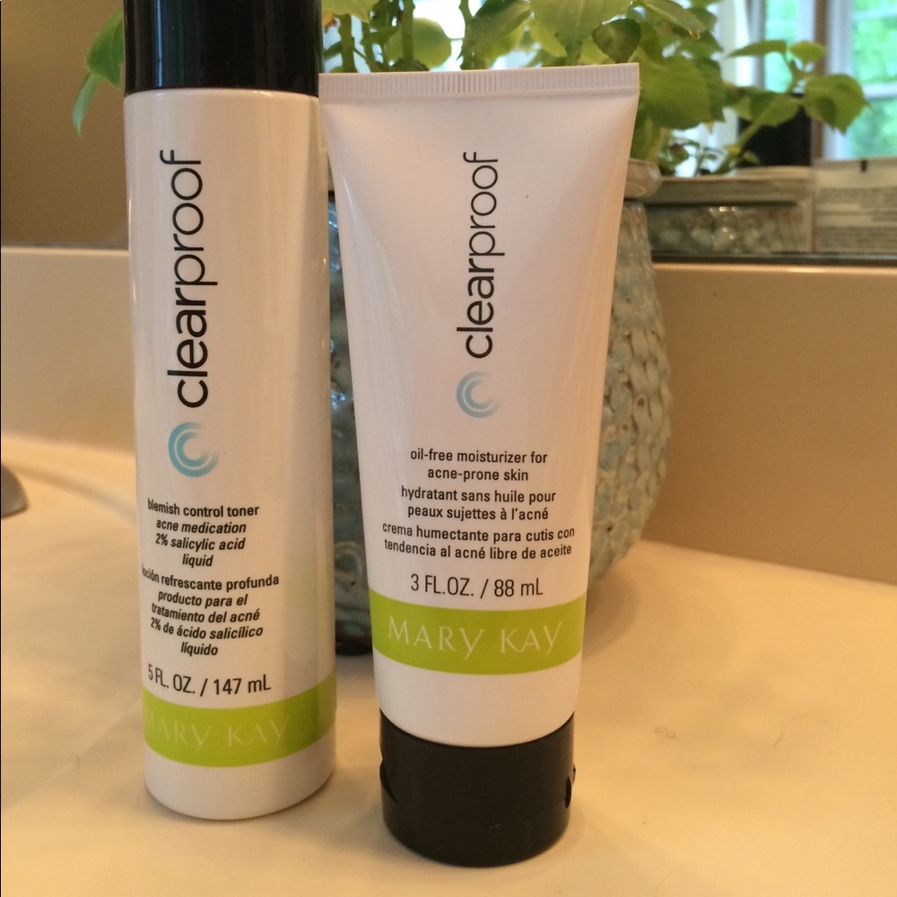 Brand New-Mary Kay Clearproof toner & moisturizer