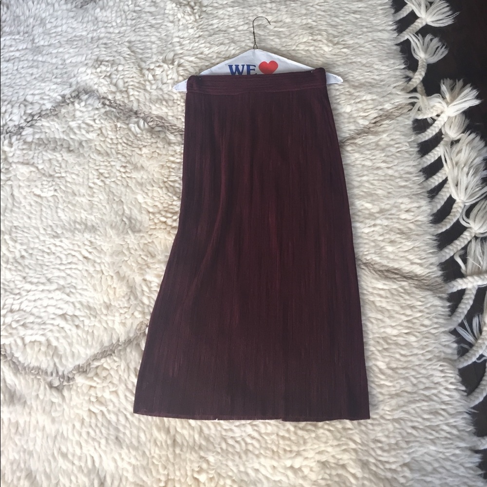Worn once - Zara pleated midi skirt