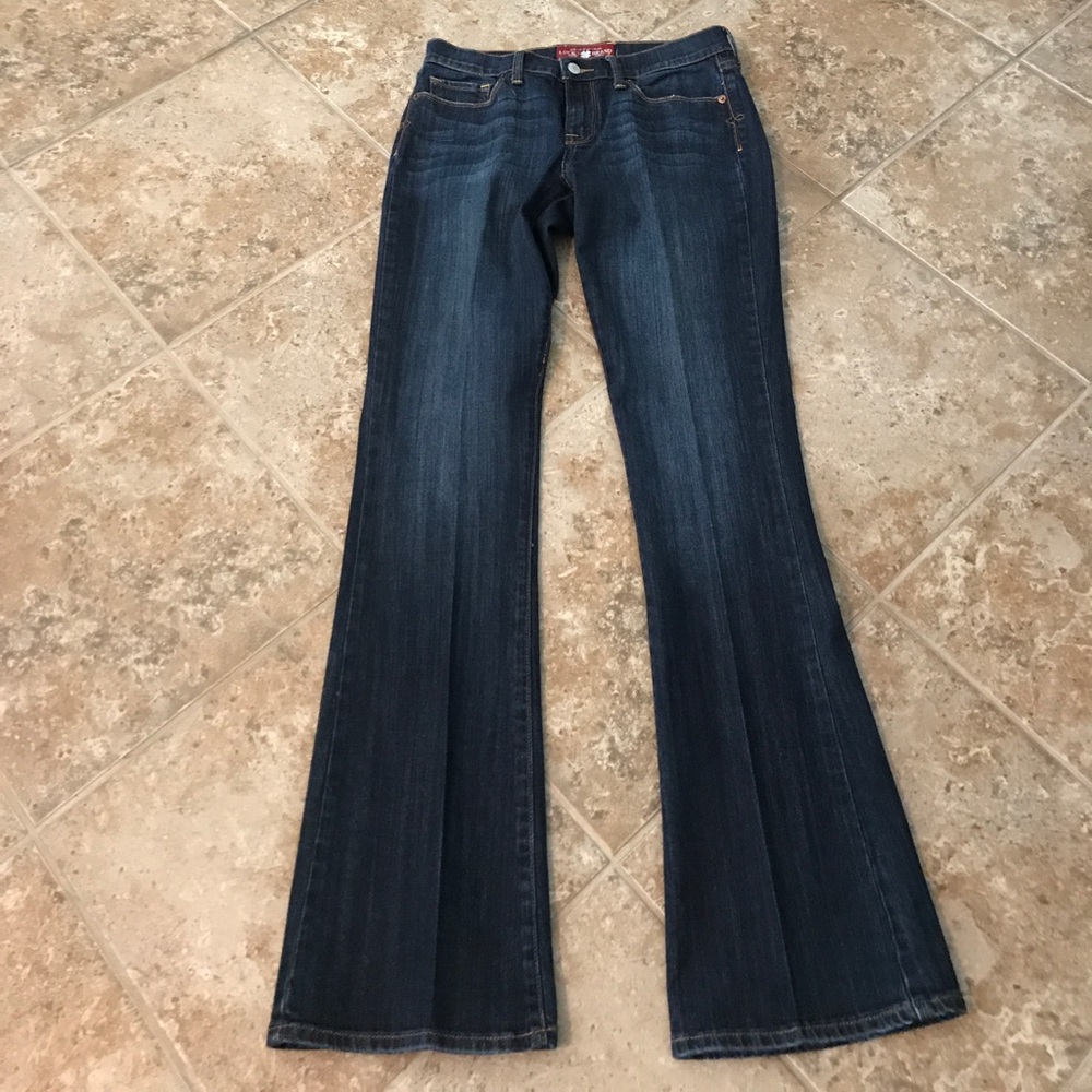Lucky jeans