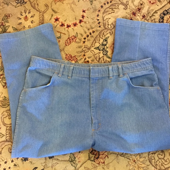 Comfort Action Jeans Sports 44x30 Like New B8 Poshmark