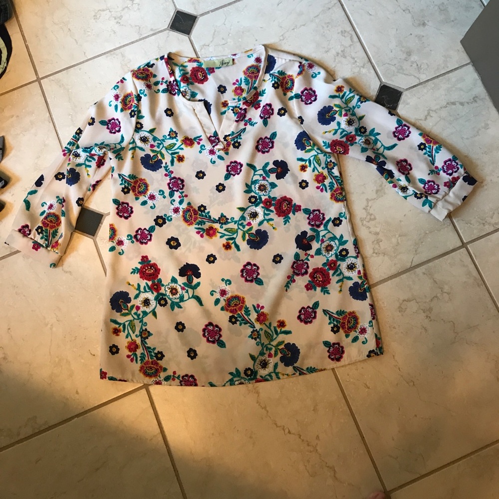 Floral top