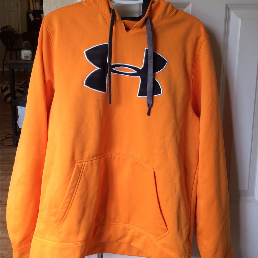 Loose fit under armor hoodie