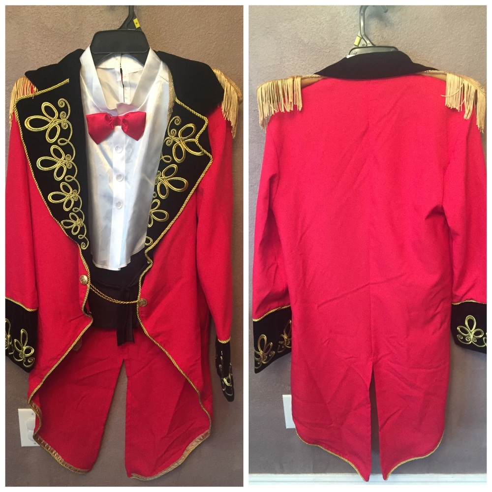 Men's Ring Leader Costume Size M