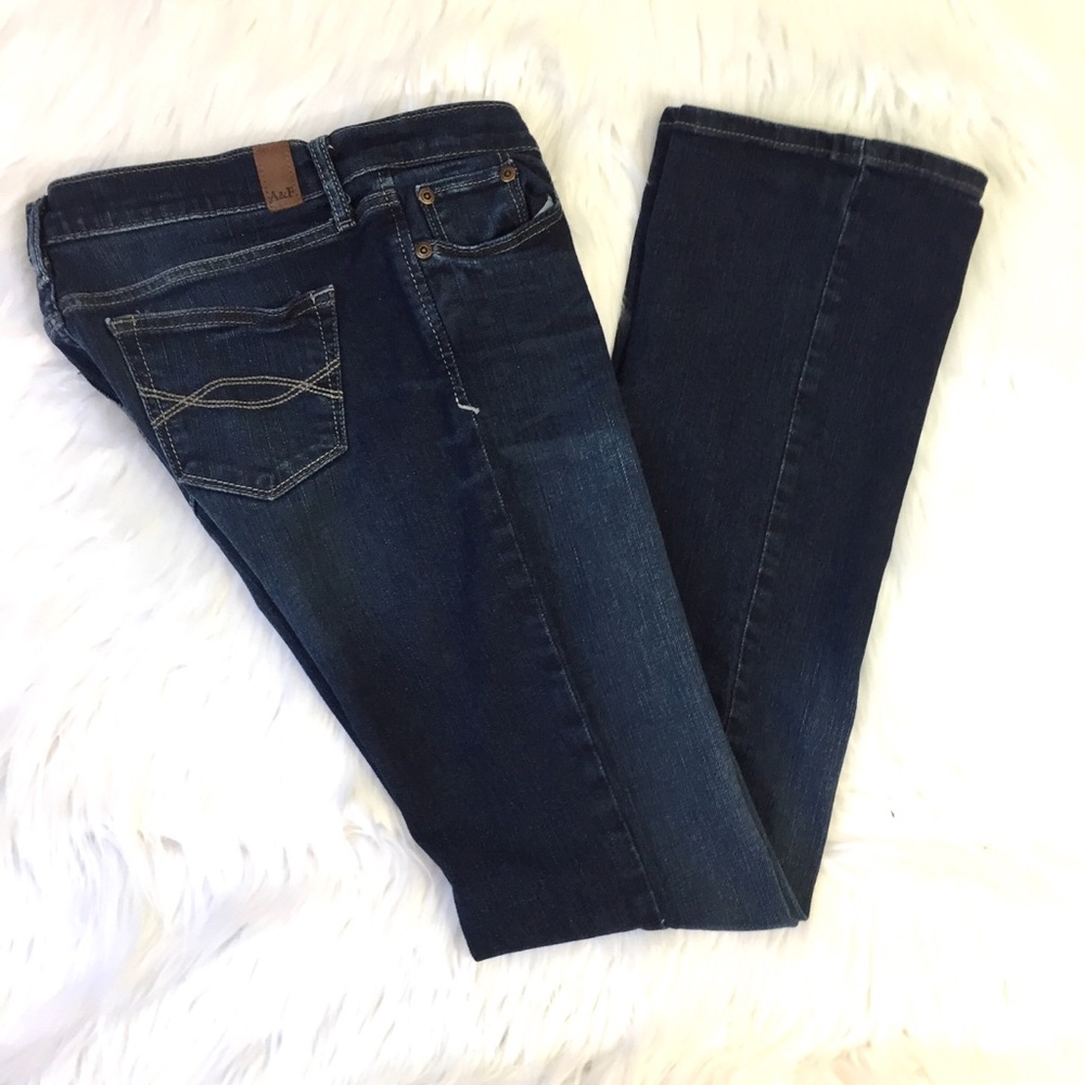 Abercrombie & Fitch Emma denim jeans size 4