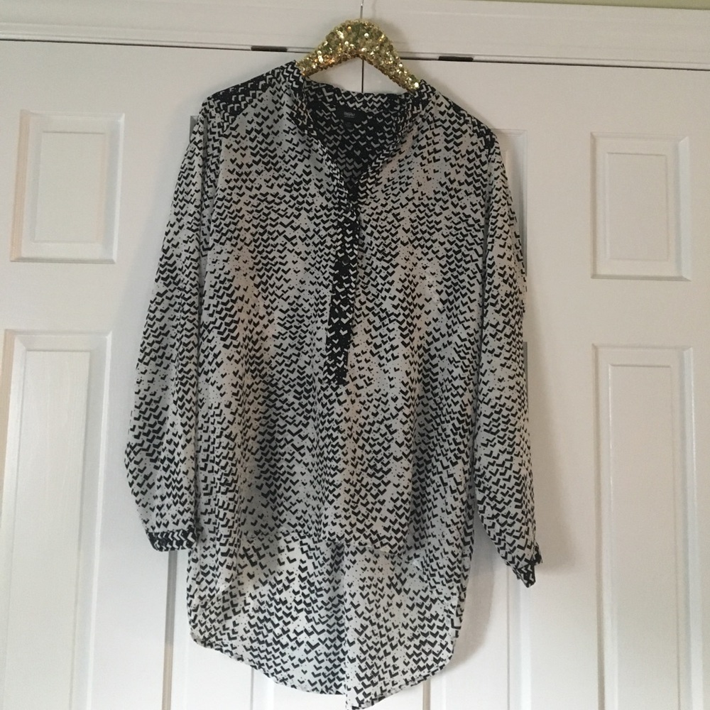 Mossimo high low blouse sz l